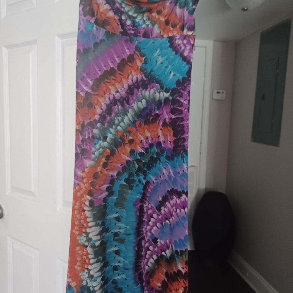Dress - Picture 2 of 2